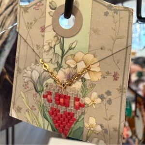 🪡Necklace w/ Handmade Indigenous ❤️Beaded Pendant